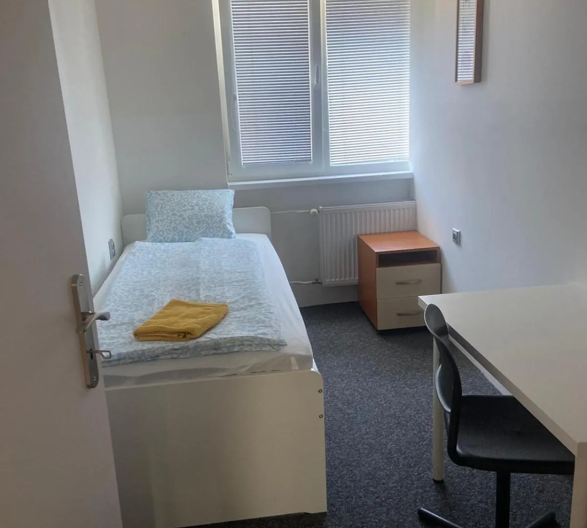 Single Rooms Jilova - Styrice Brno